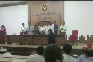 शिवाजी विद्यापीठ कोल्हापूर द्वारा आयोजित अविष्कार संशोधन महोत्सव २०२३-२४ मध्ये कमला कॉलेजच्या विद्यार्थिनीने प्रथम क्रमांक पटकावला